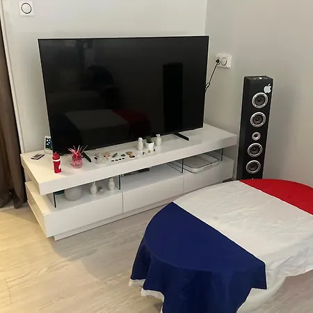 Apartamento 2 *