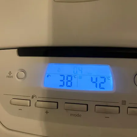 Apartamento 2 *